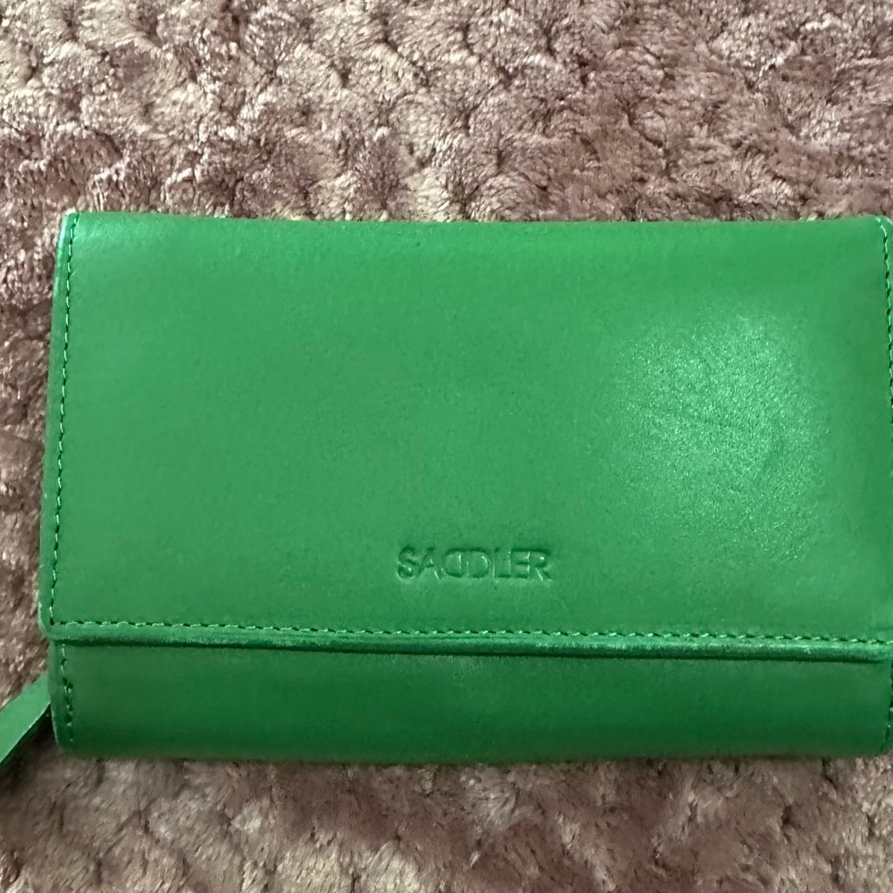 Green trifold wallet